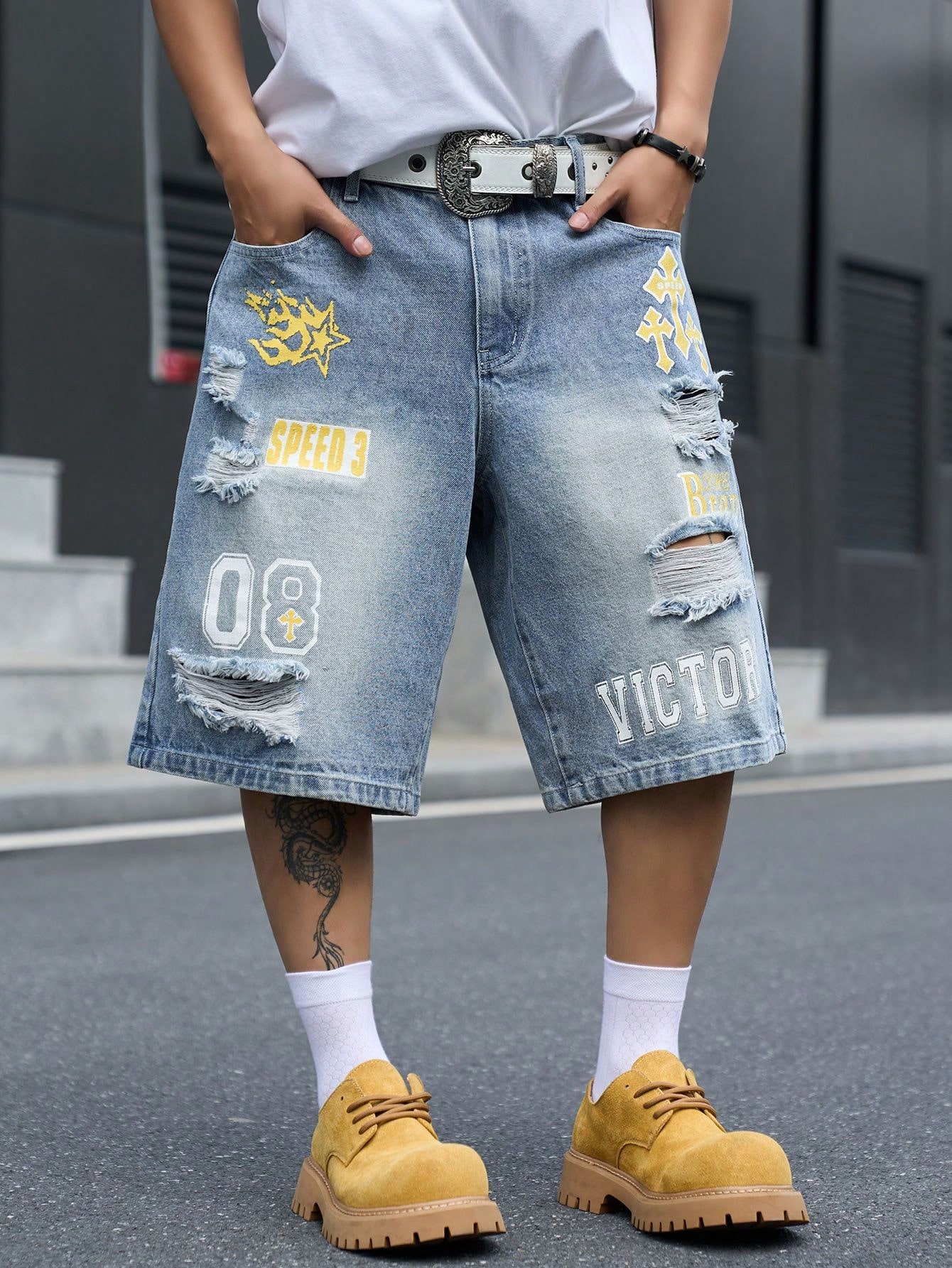Street Fashion Types - Locker sitzende Denim-Bermudashorts für Herren, knielange