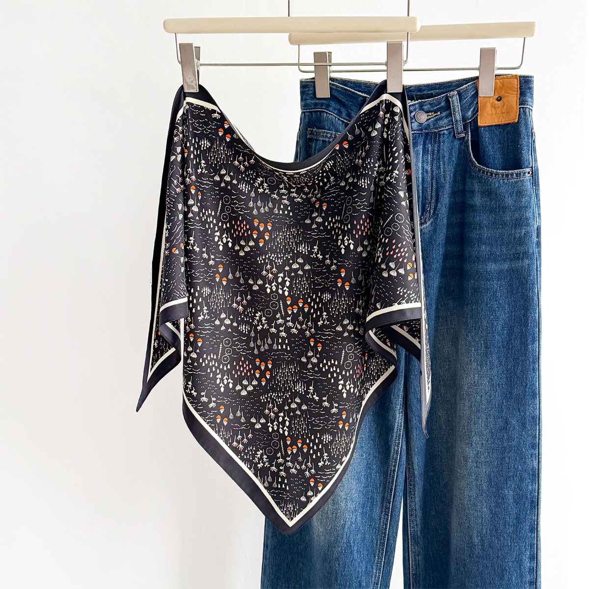 Stilvoller Dreieckiger Taillen – Bandana Multi Way Bewertung und Preis