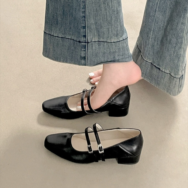 Silberne Mary-Jane-Schuhe für  – Street Fashion Style Bewertung und Preis
